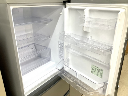 冷蔵庫の3ドア冷蔵庫