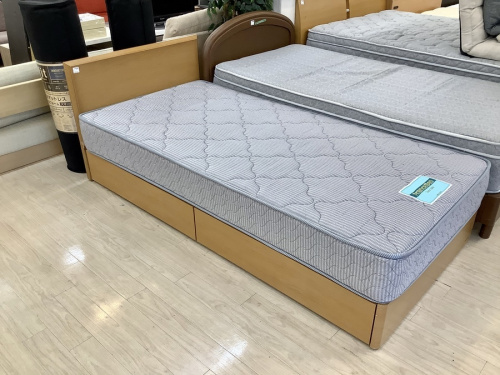 生活家具のベッド