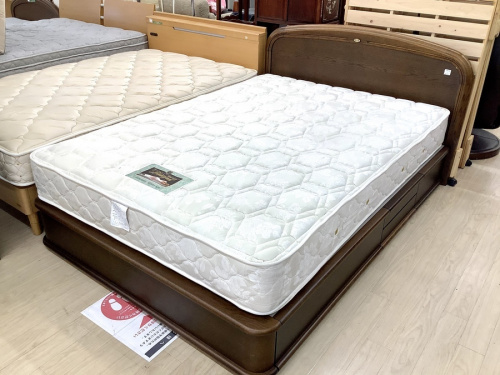 生活家具のベッド