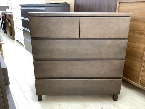 チェストの4段チェスト