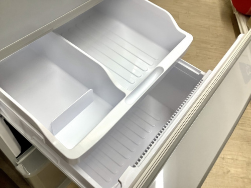 3ドア冷蔵庫のSHARP