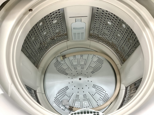 全自動洗濯機のHITACHI