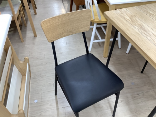 テーブルのダイニング3点セット