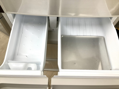 5ドア冷蔵庫のPanasonic