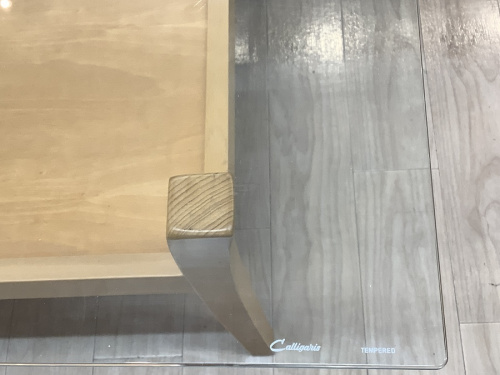 棚付きリビングテーブルのcalligaris