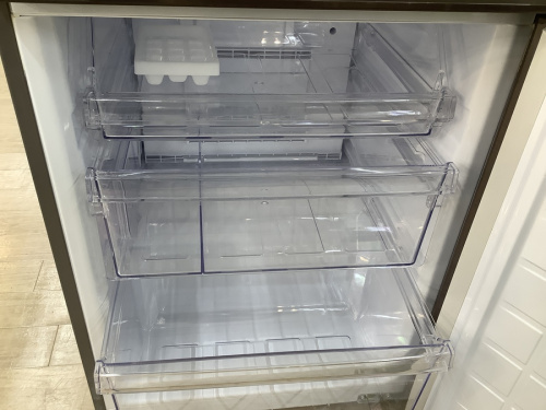 2ドア冷蔵庫のSHARP