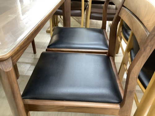 ダイニング5点セットの大川家具