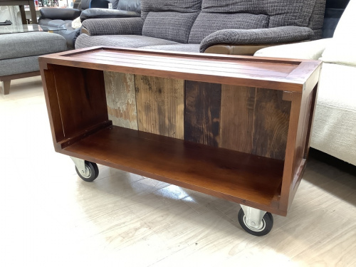 収納家具のシェルフ