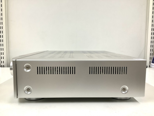 プリメインアンプのMARANTZ