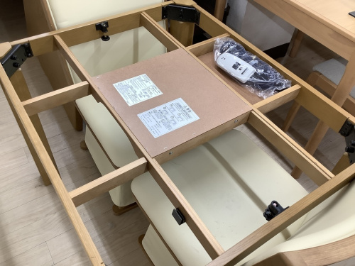 電気暖房器具のコタツダイニングセット 3点
