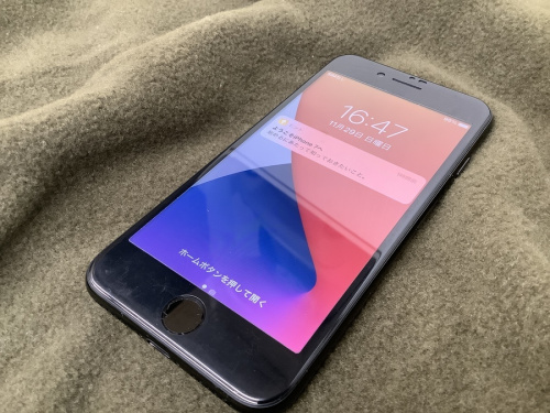 モバイル機器のスマートフォン