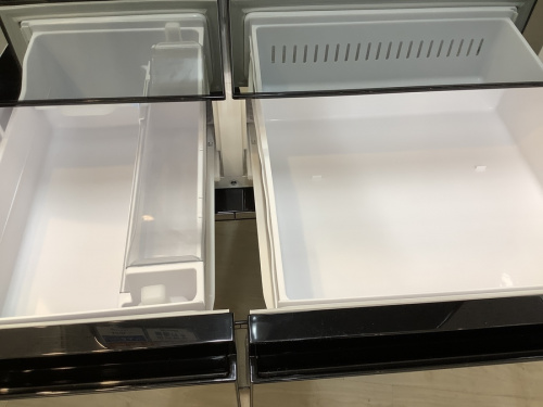 6ドア冷蔵庫のHITACHI