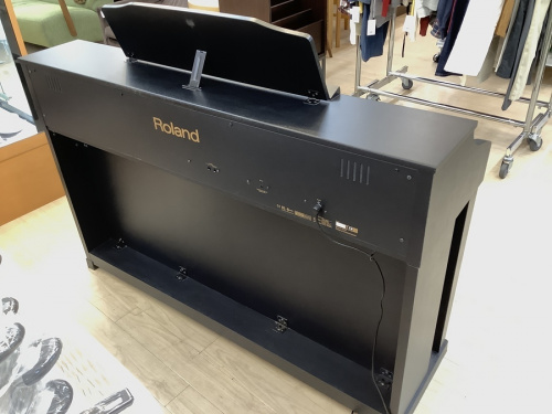 ROLAND(ローランド)の電子ピアノ2013年製「HP506-GP」 【名古屋