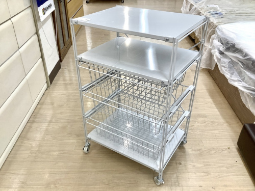 収納家具の万能収納