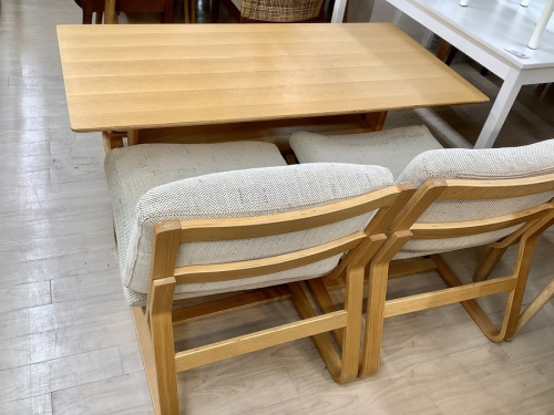 ベンチダイニング4点セットの無印良品