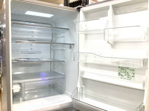 冷蔵庫の5ドア冷蔵庫