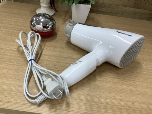 中古家電のドライヤー