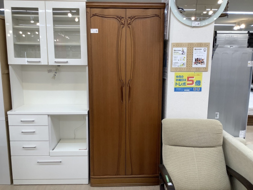 収納家具のクローゼット収納