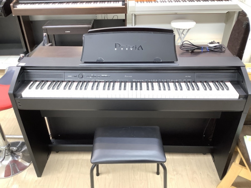 楽器の電子ピアノ