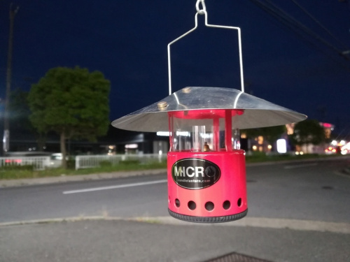 アウトドアのランタン