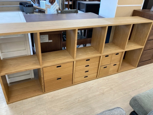 生活家具のシェルフ