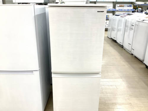キッチン家電の冷蔵庫