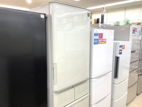 キッチン家電の冷蔵庫