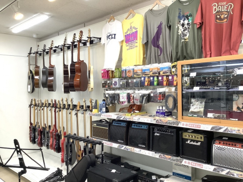 AKAIの中古楽器　名古屋