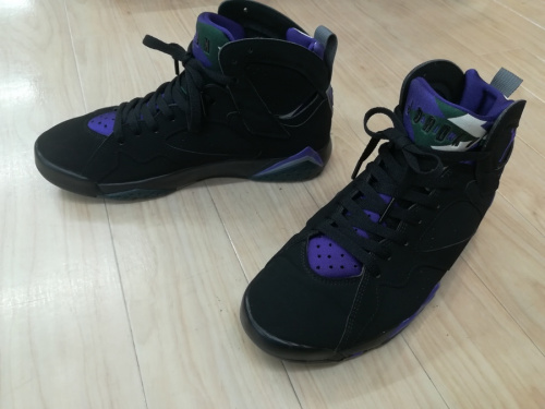 スニーカーのNIKE