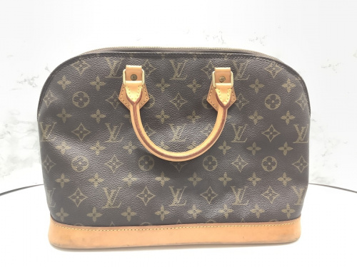 LOUIS VUITTONのアルマPM