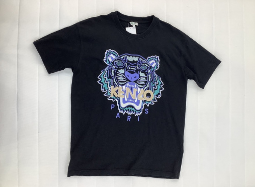 メンズファッションのTシャツ