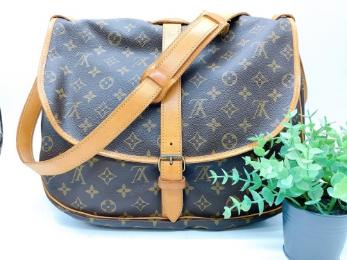 ブランド・ラグジュアリーのLOUIS VUITTON