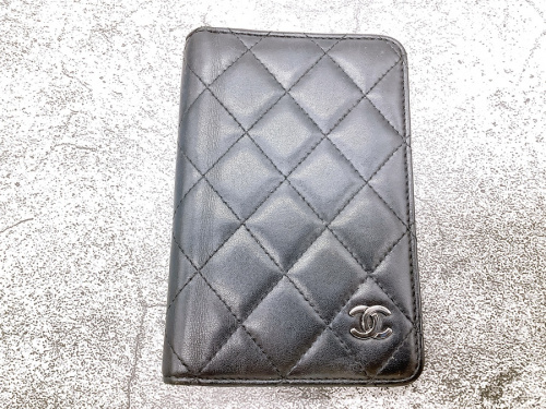 ブランド・ラグジュアリーのCHANEL