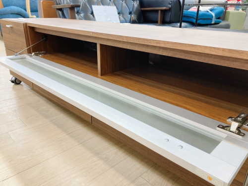 Pamounaのテレビボード