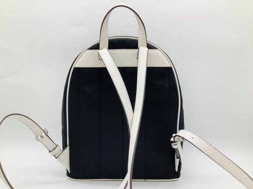 リュックのMICHAEL KORS