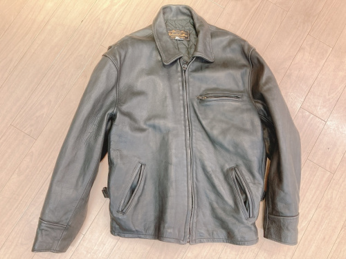 ジャケットのレザージャケット