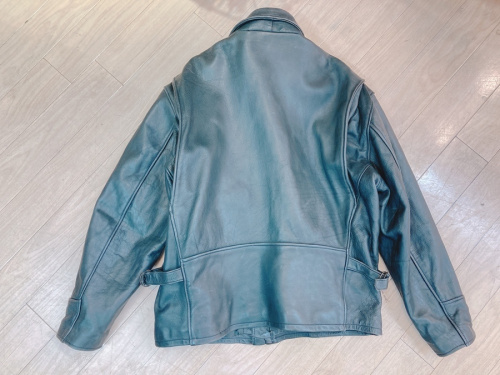 レザージャケットのJohnson Leathers