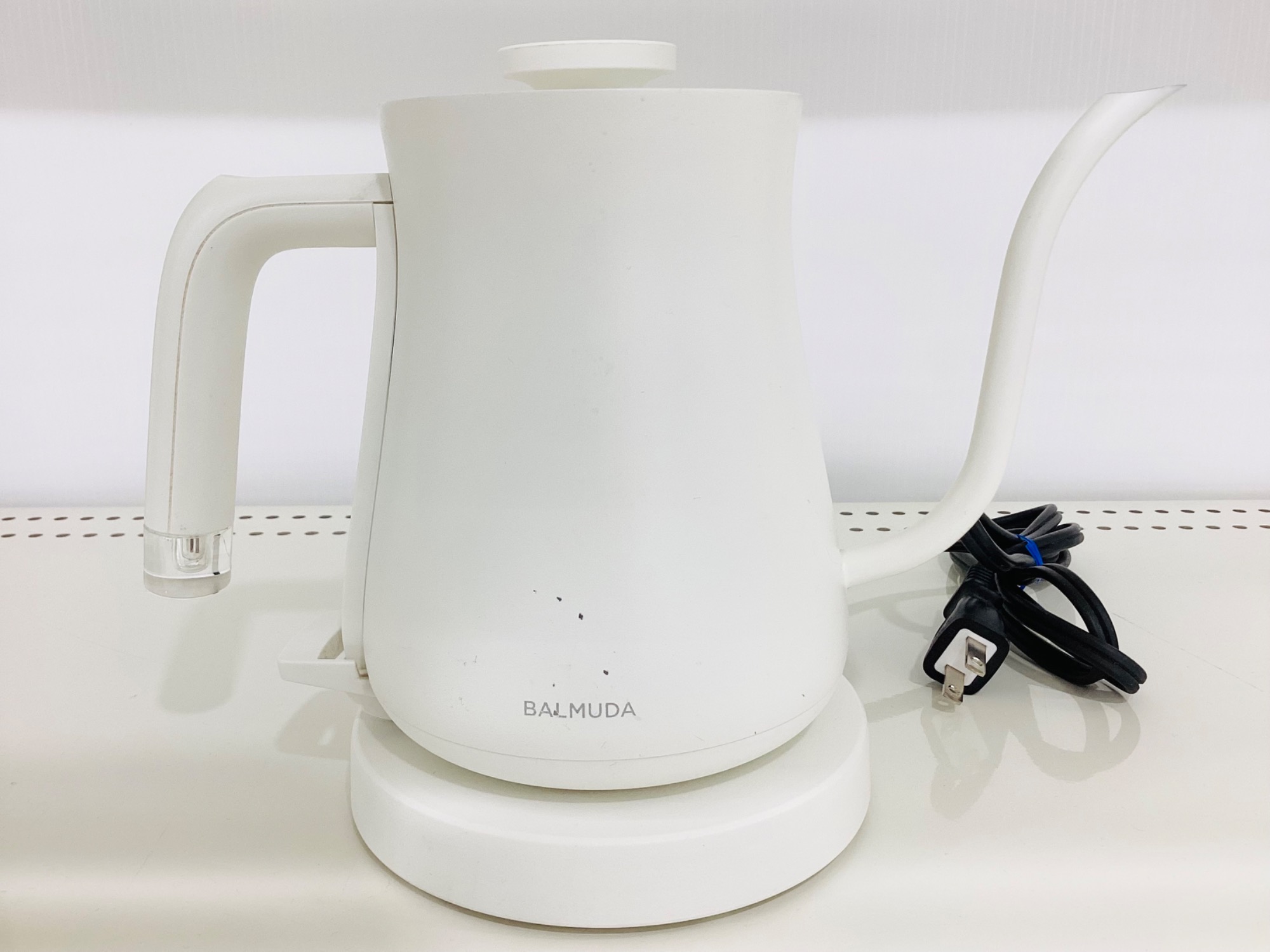 本日はBALMUDAの電気ケトルをご紹介します♪｜2024年06月14日