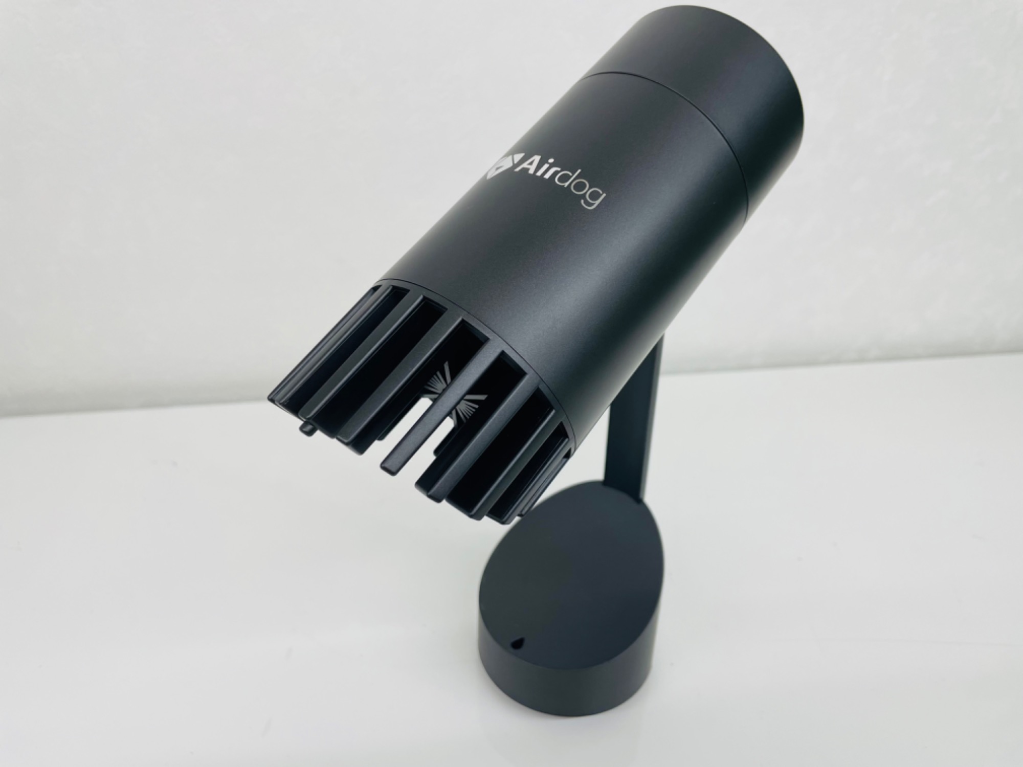 ペットボトルサイズで持ち運びラクラク】Airdog mini 小型空気