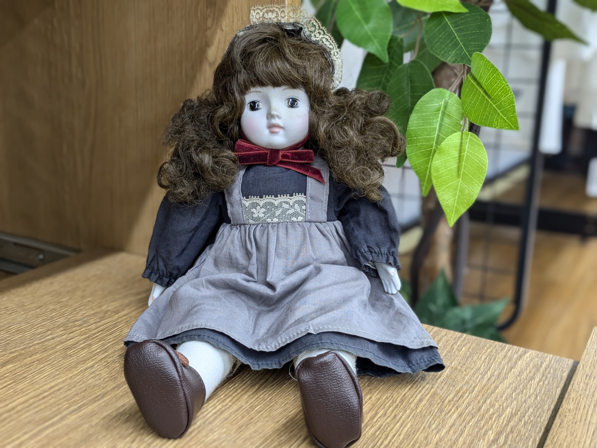 インテリア雑貨買取強化中】ビスクドールのご紹介です！｜2024年10月24