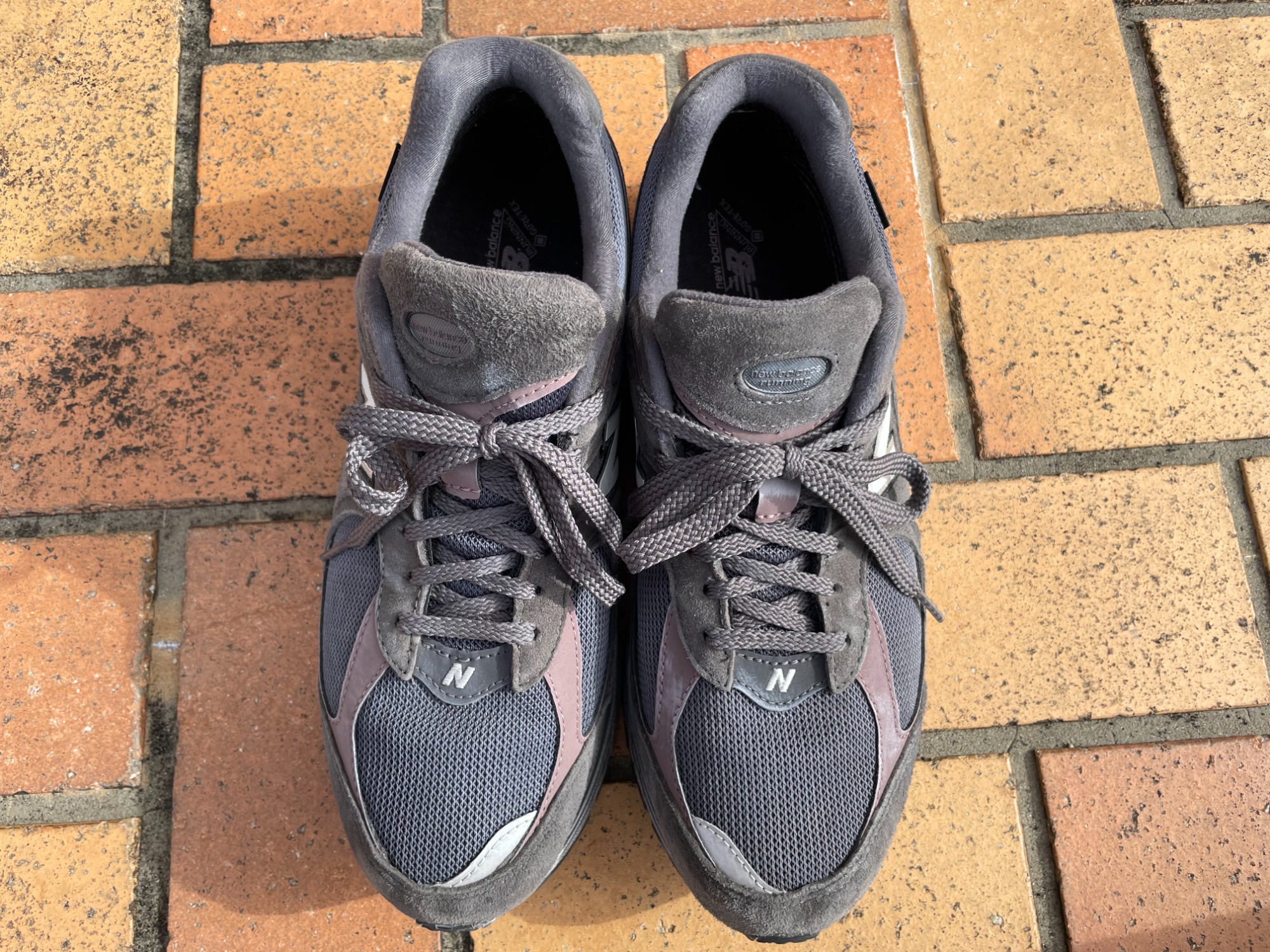 スニーカー買取強化中】NEW BALANCE(ニューバランス)M2002RXAが