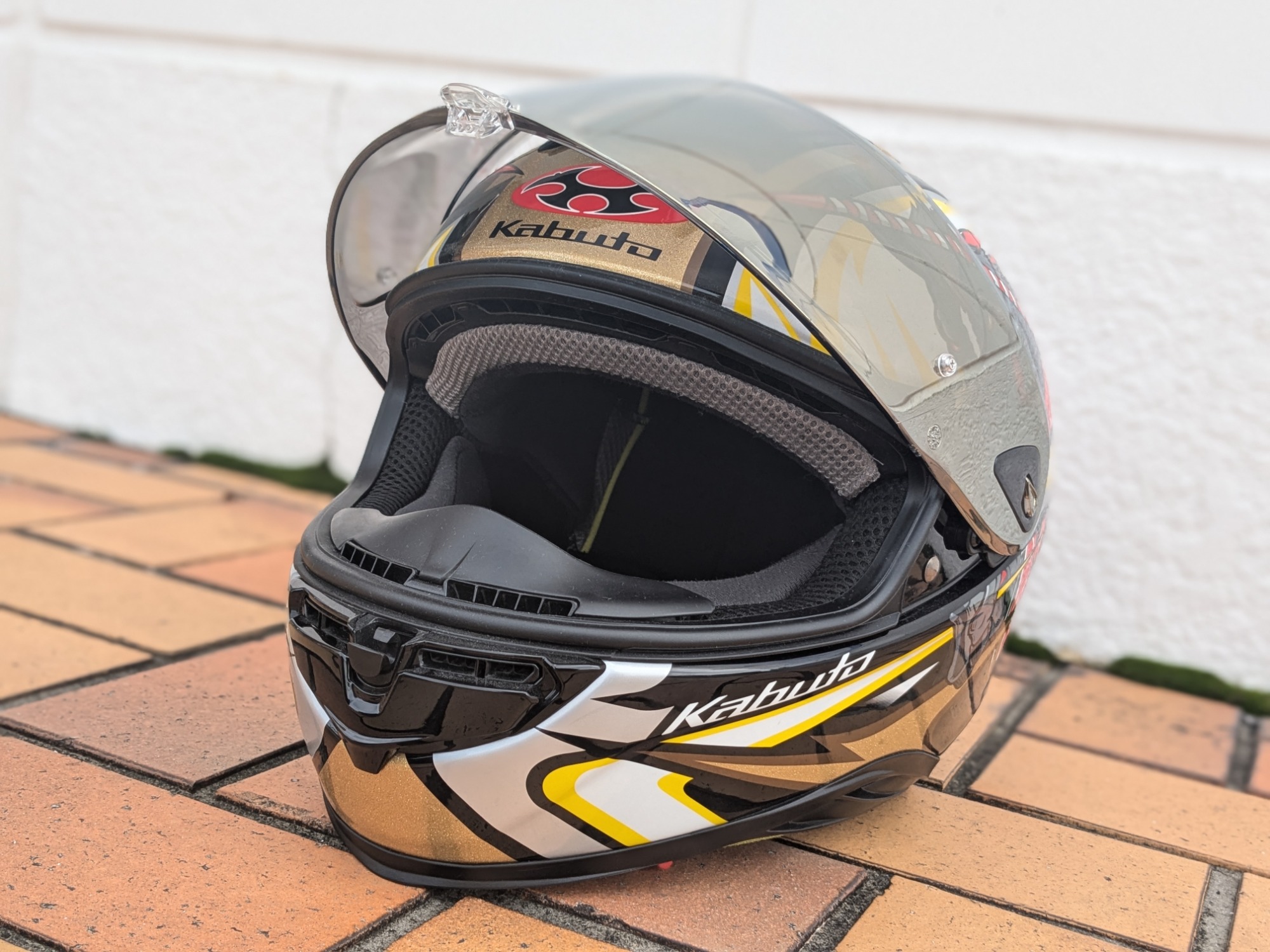 このようなものも買取してます！】フルフェイスヘルメット2種をご紹介