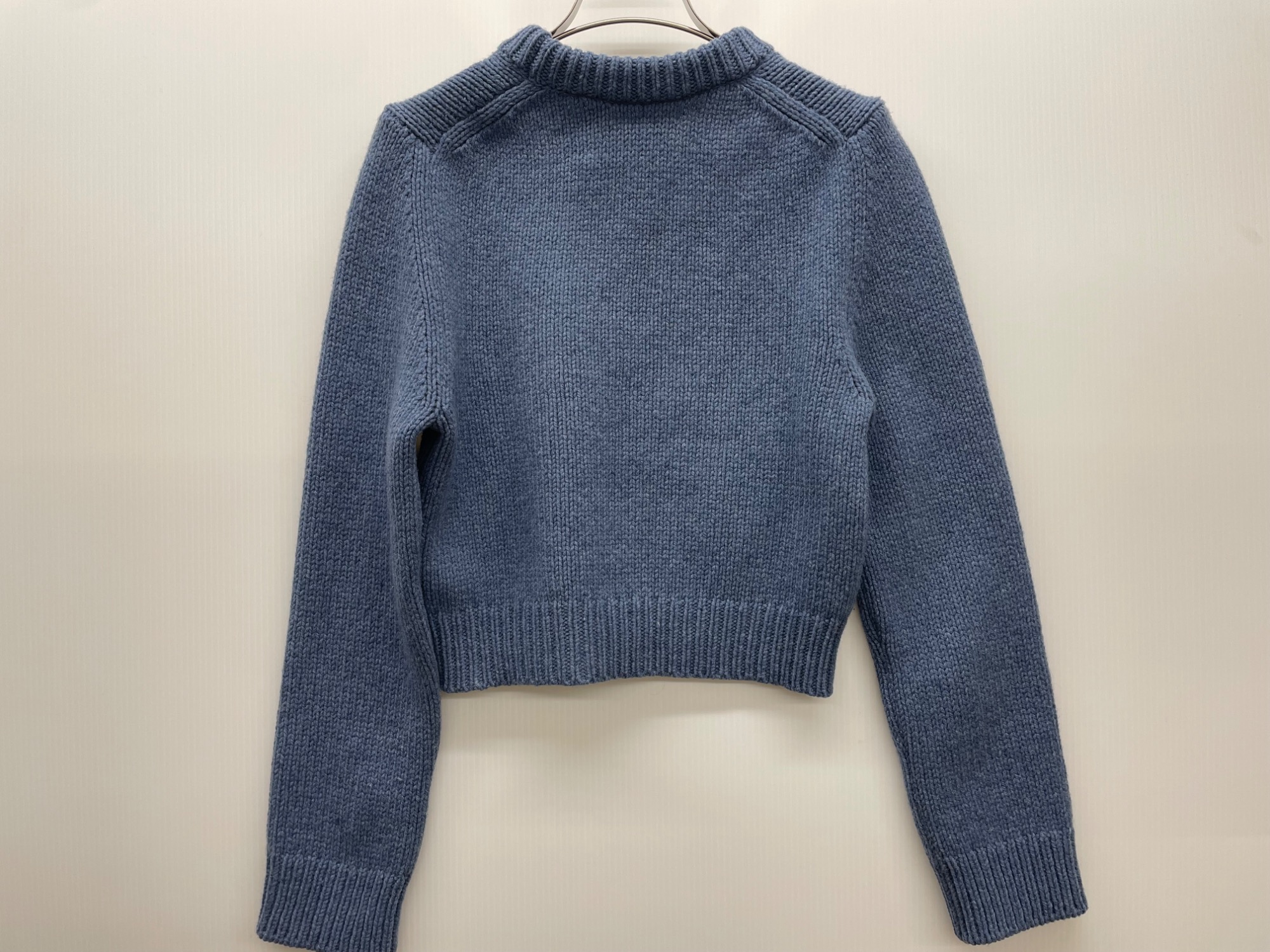 MARC JACOBS/マークジェイコブス】ショート丈ニットのご紹介です