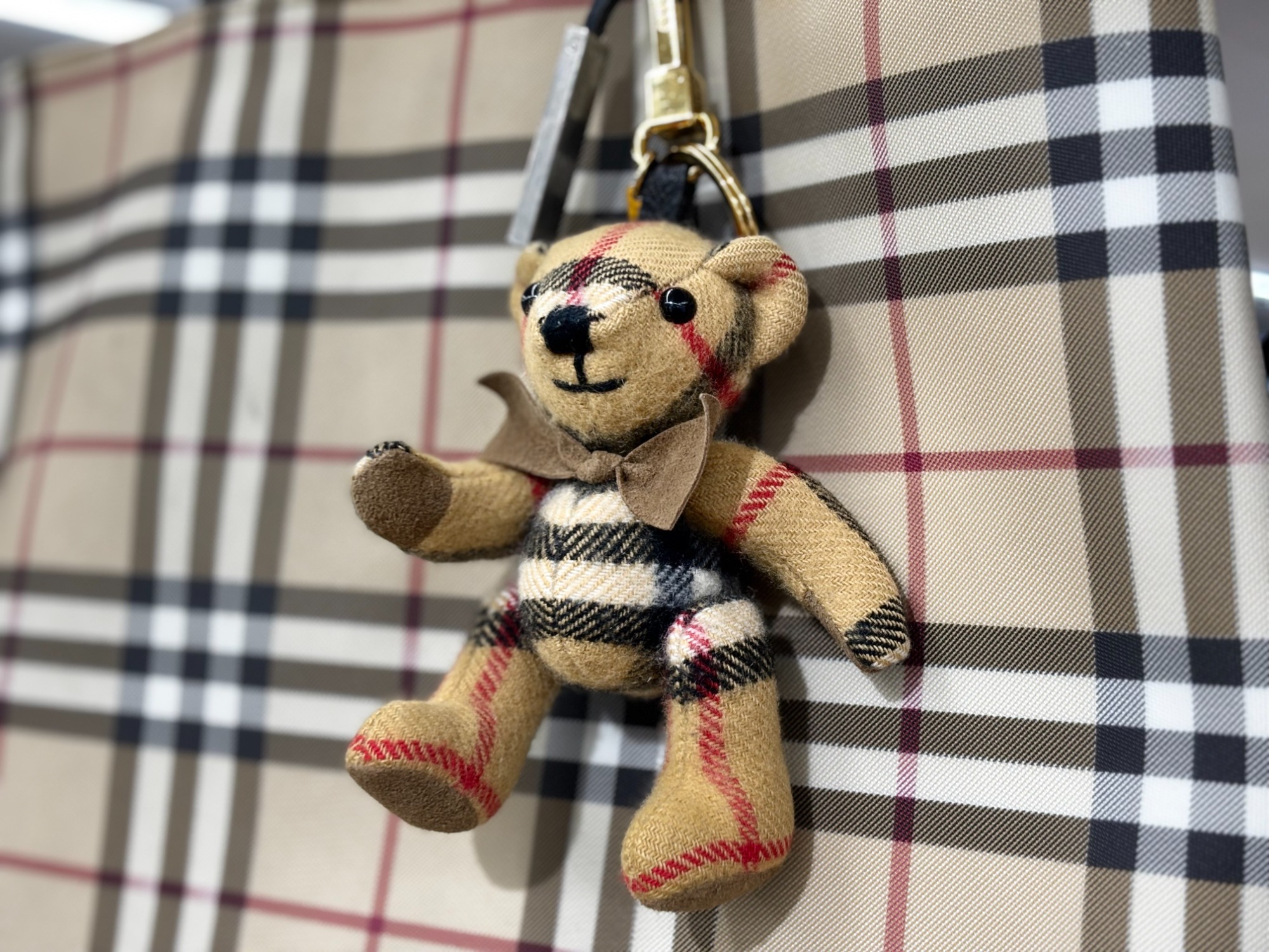 バーバリー　トーマスベア　パンツ トーマスベア チャーム (カラント) - ウィメンズ | Burberry