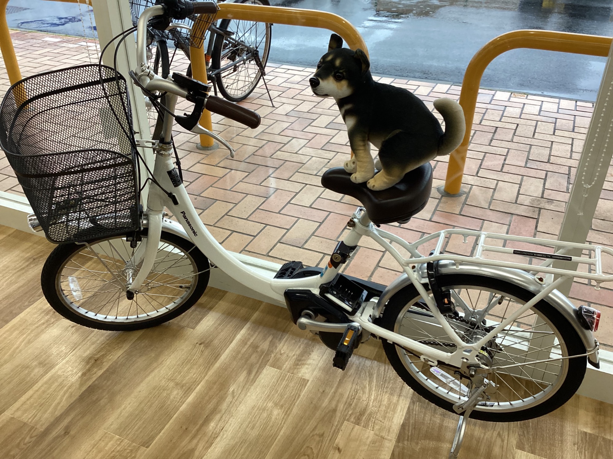 【即乘】送料無料 Panasonic 電動アシスト自転車 動作確認済 PANASONIC】26インチ電動アシスト自転車2603 防災サイクル ビビ・DX 26