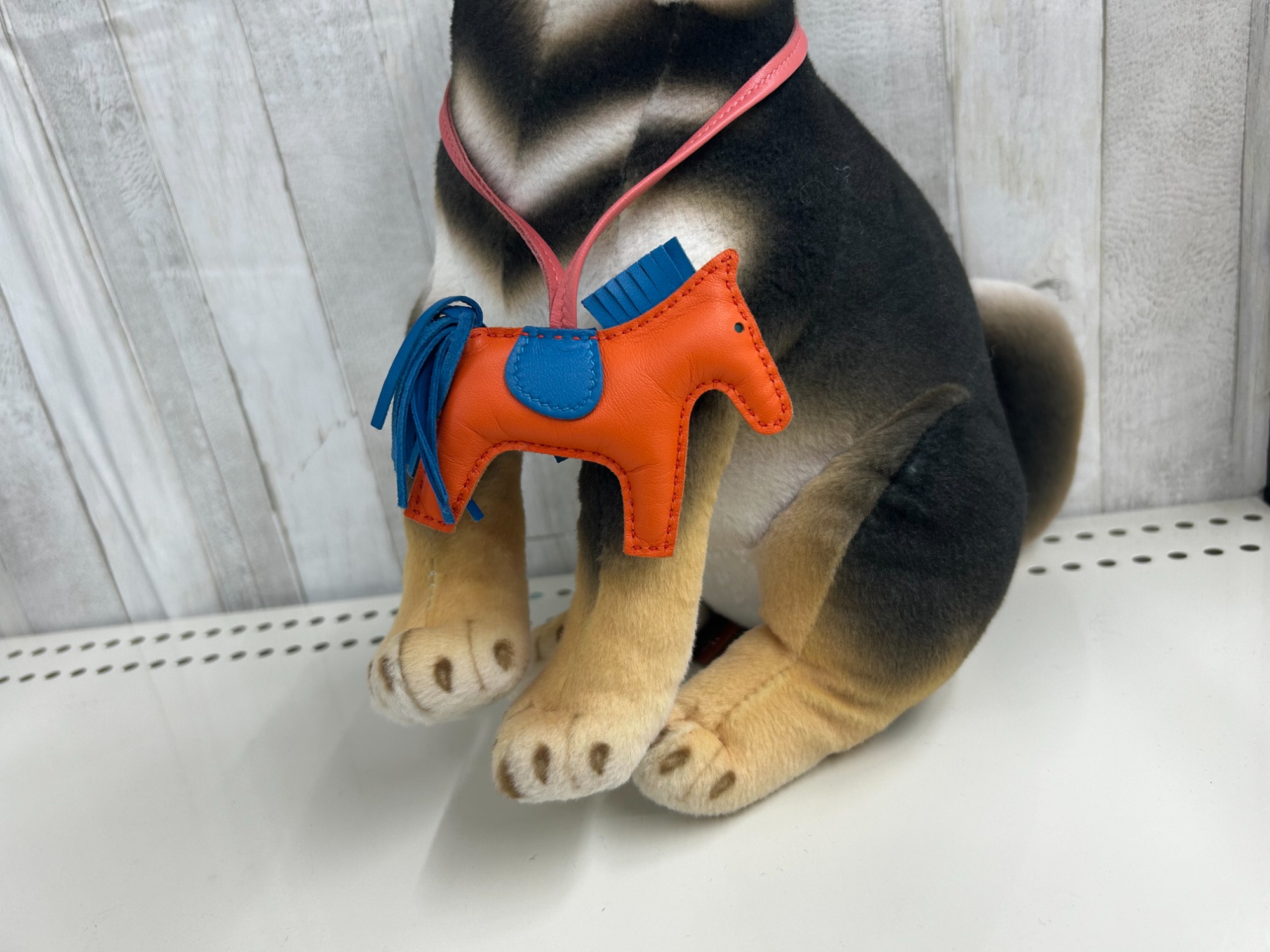 nvhaiさま専用　HERMES　チャーム　ロデオ　pm キュートなチャーム】HermèsからロデオチャームPMのご紹介です