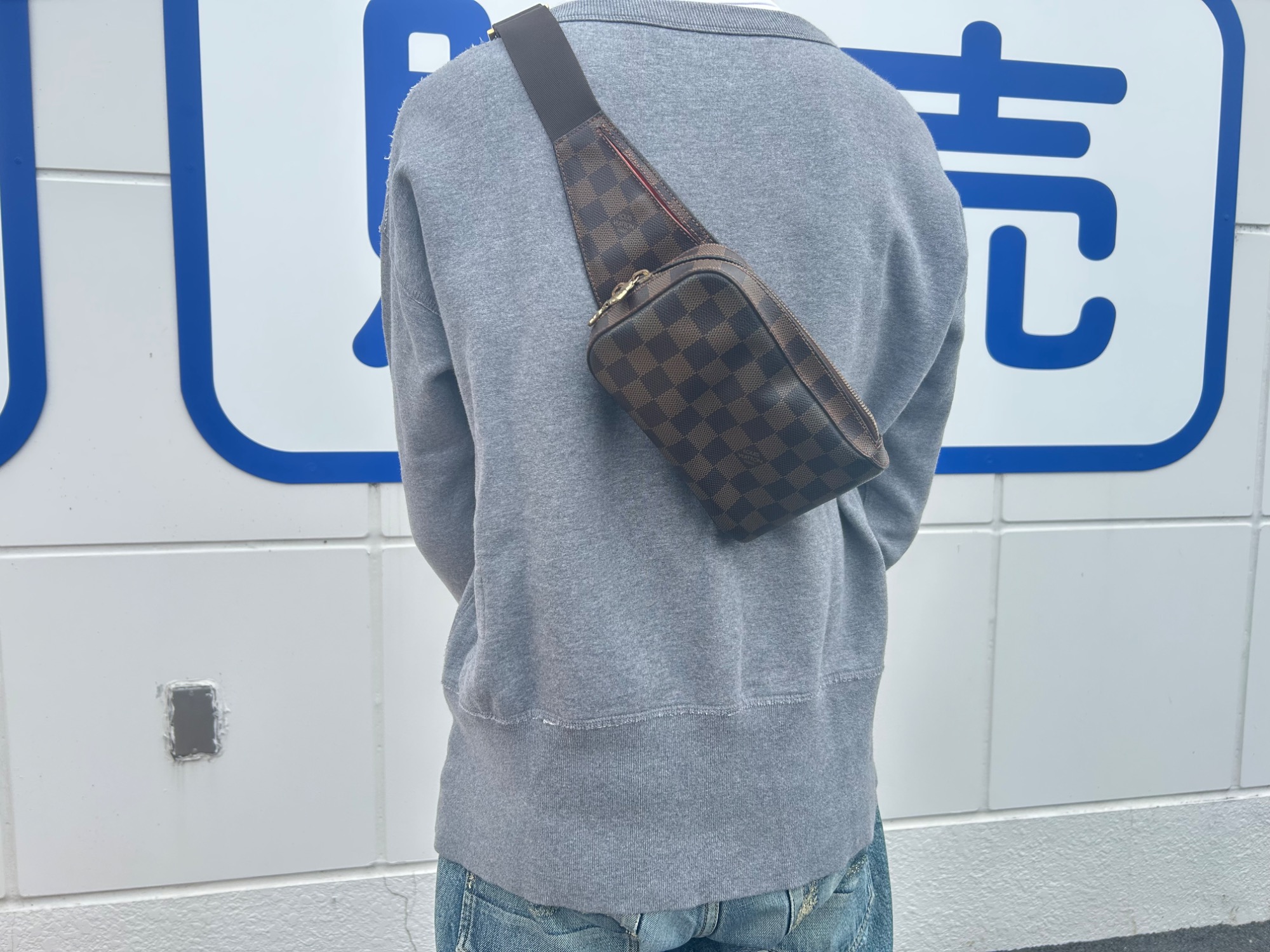 身軽なおでかけに最適◎ルイ・ヴィトン『ジェロニモス』で差がつく上質