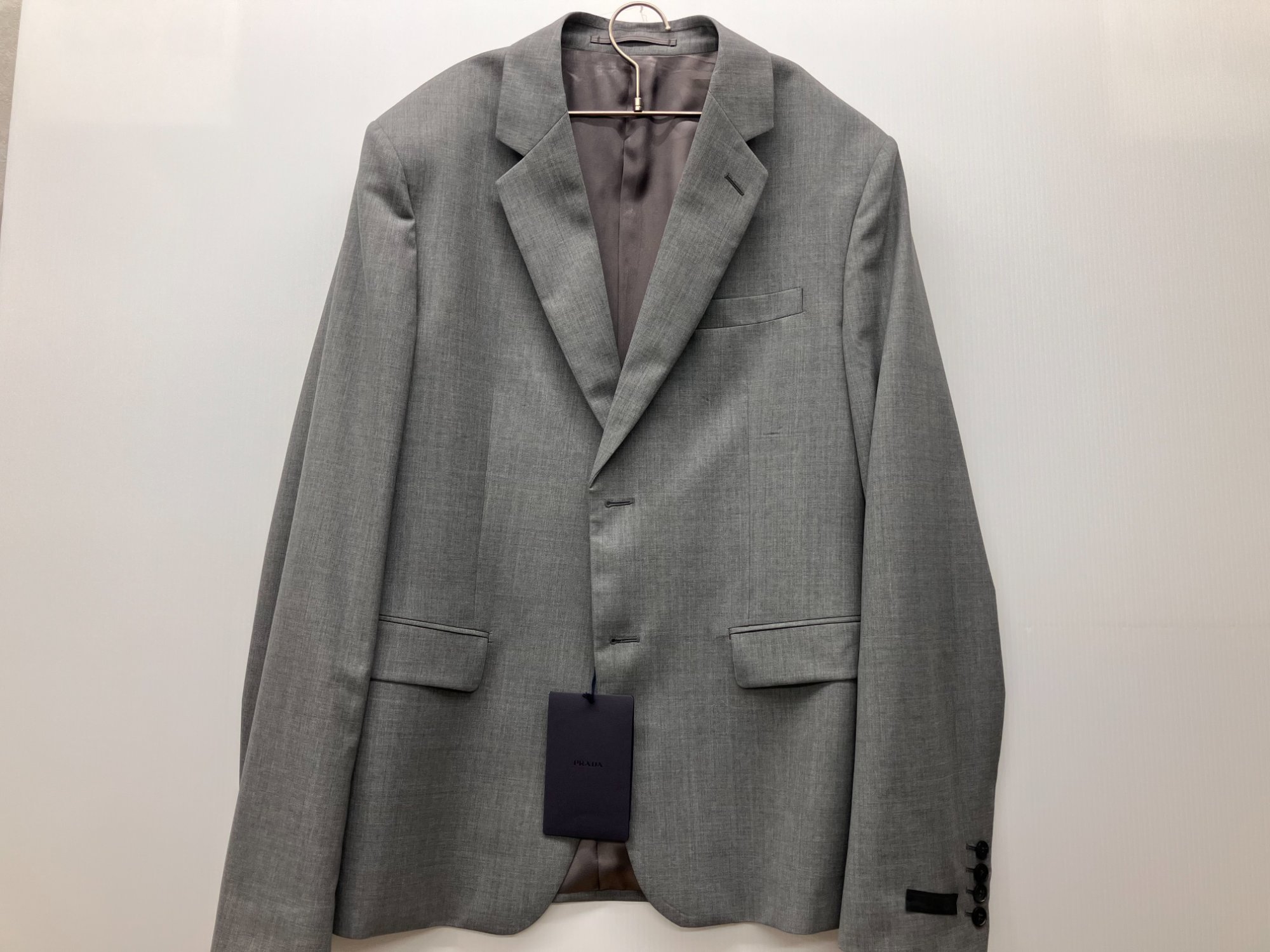 PRADA / プラダ】セットアップスーツ｜ビジネスからフォーマルまで洗練