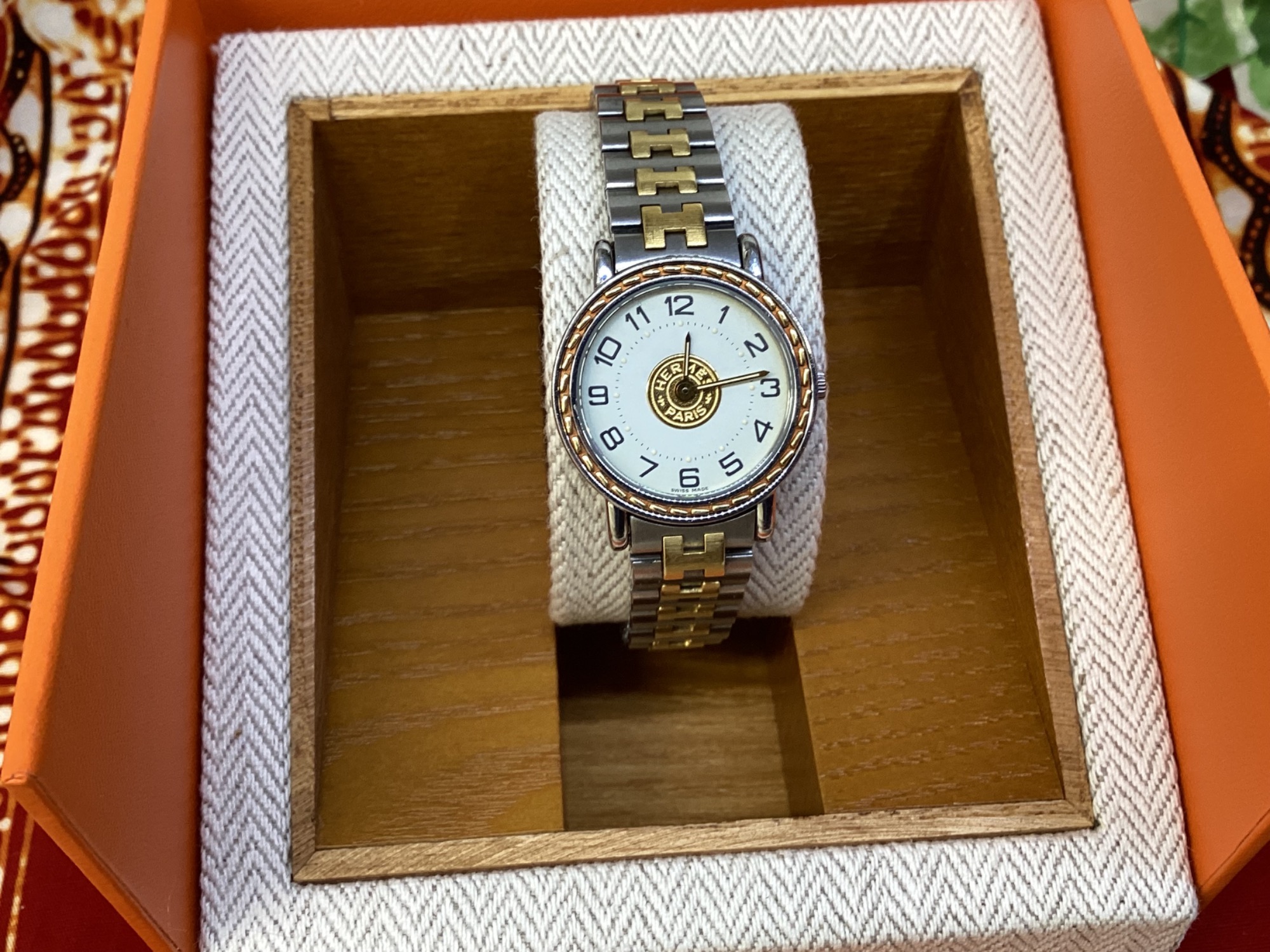HERMES(エルメス)リストウォッチ セリエ をご紹介です。｜2025年