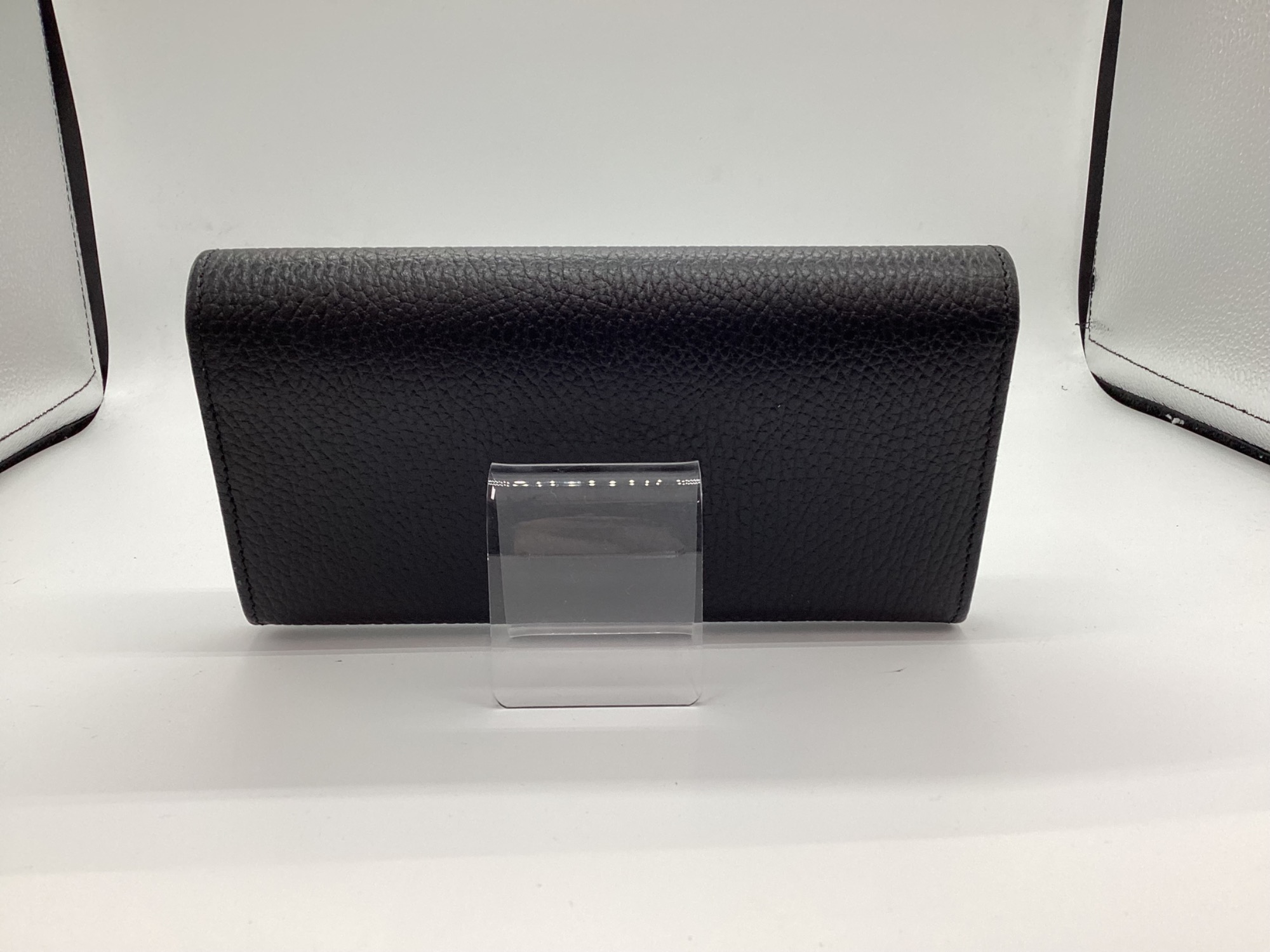 GUCCI（グッチ）長財布 インターロッキングG】をご紹介